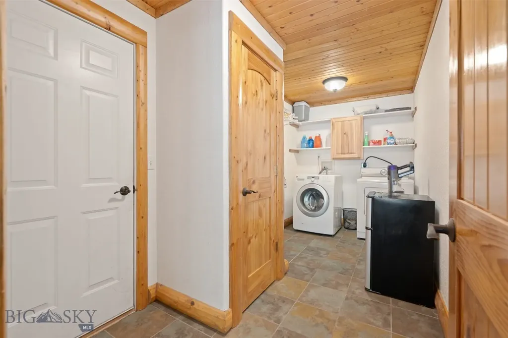 2171 Janney Road Butte MT 59701