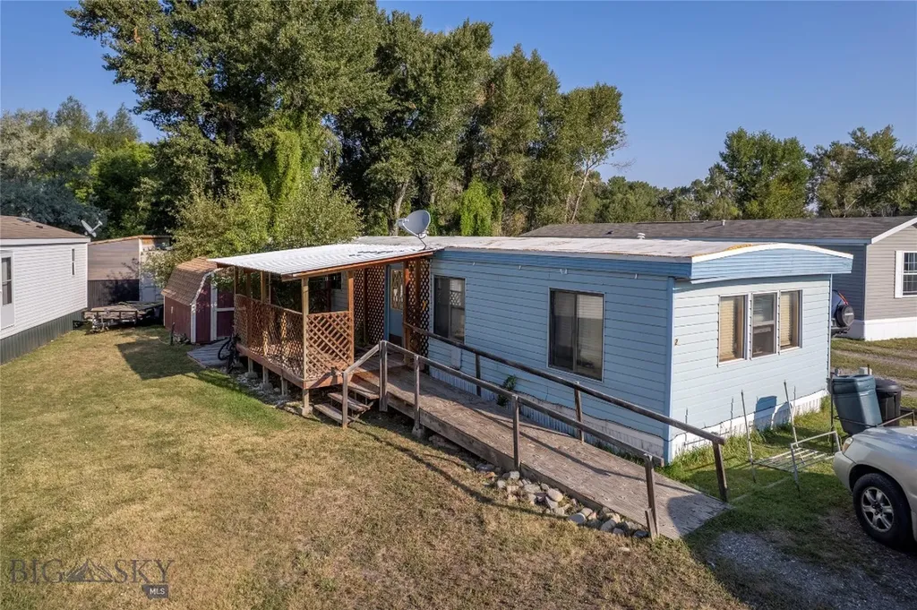 1100 E Geyser Street Livingston MT 59047