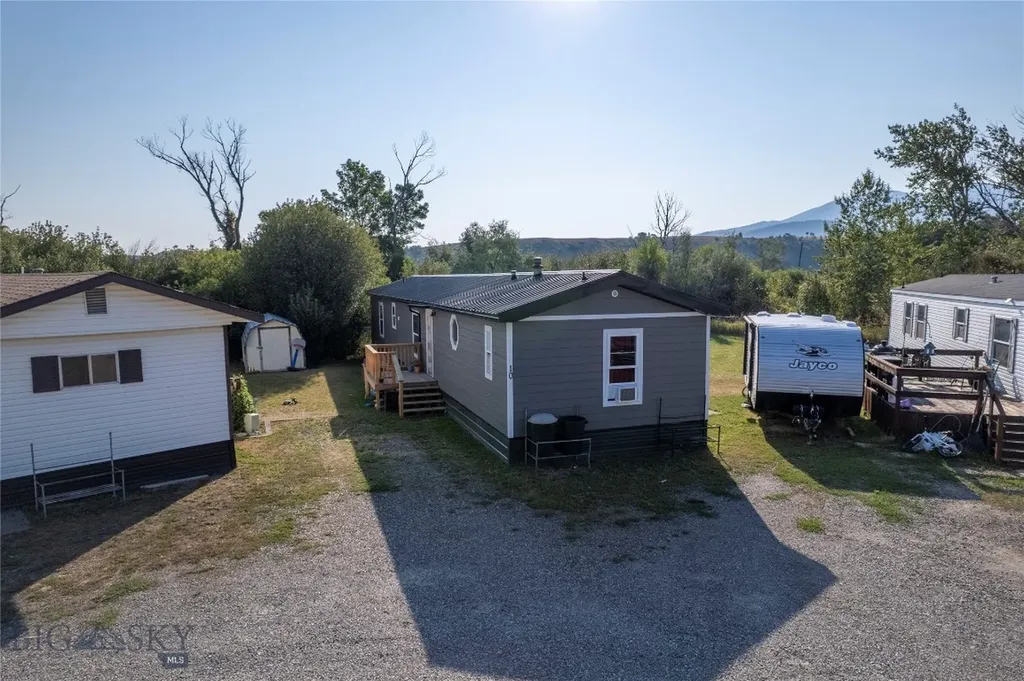 1100 E Geyser Street Livingston MT 59047
