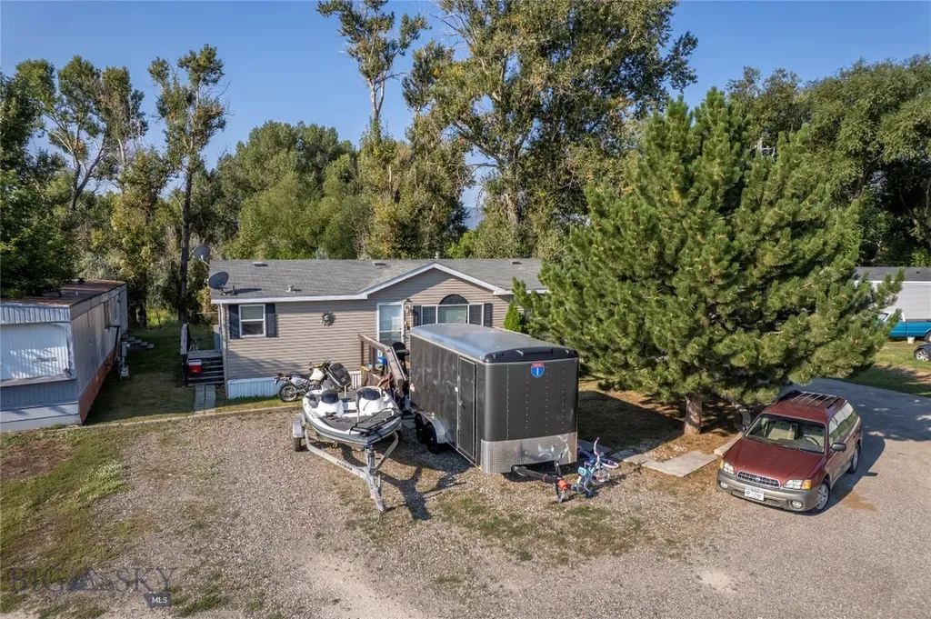 1100 E Geyser Street Livingston MT 59047