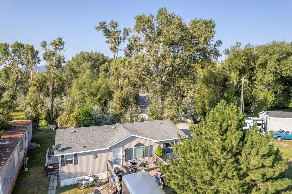 1100 E Geyser Street Livingston MT 59047