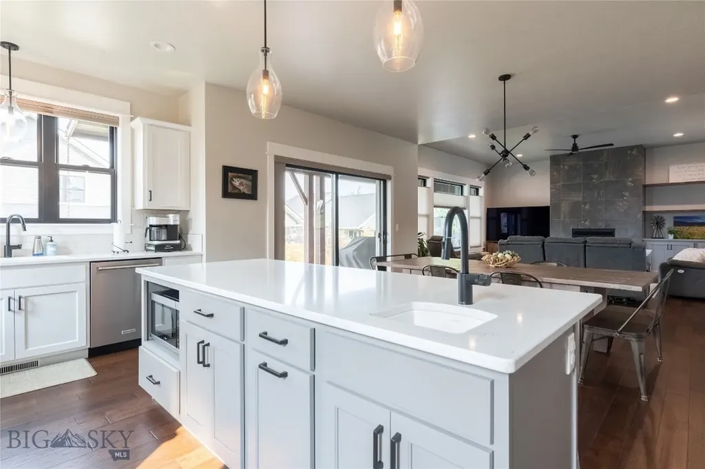 4113 Renova Lane Bozeman MT 59718