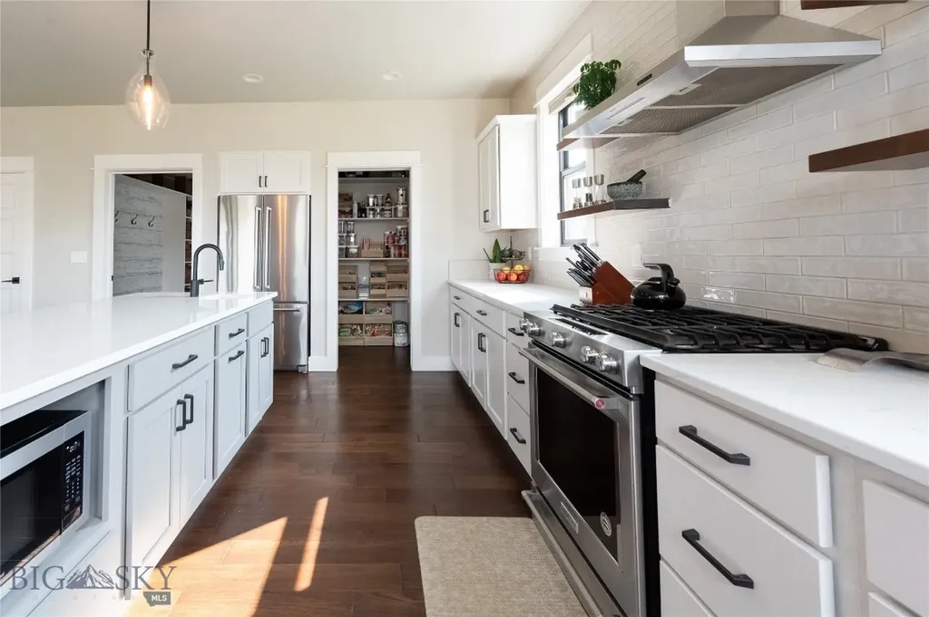 4113 Renova Lane Bozeman MT 59718