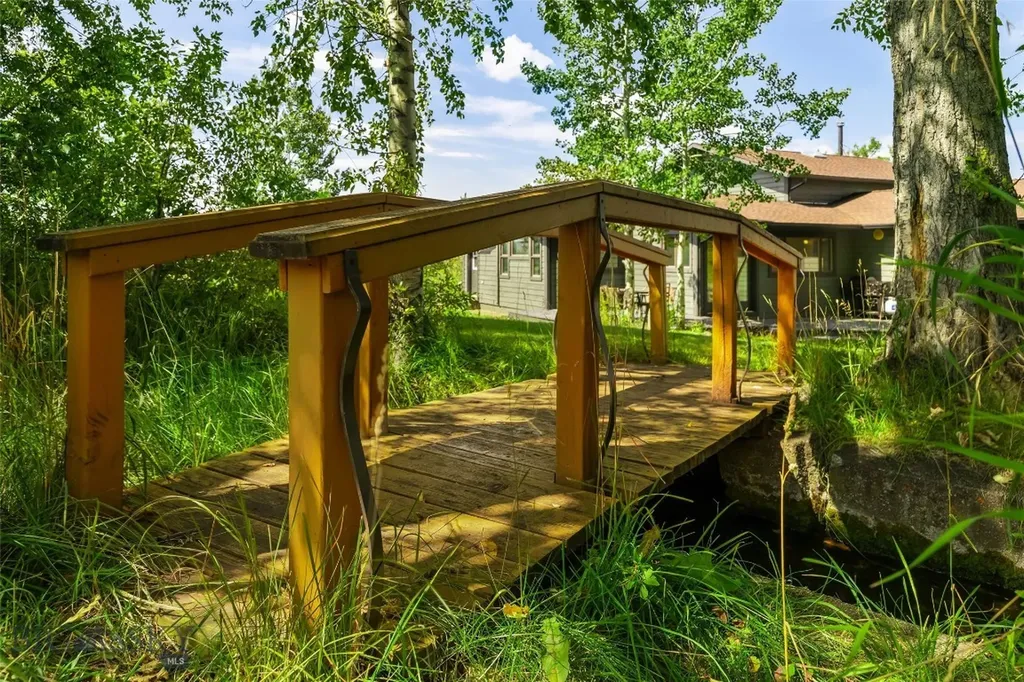 277 Hodgeman Canyon Bozeman MT 59718