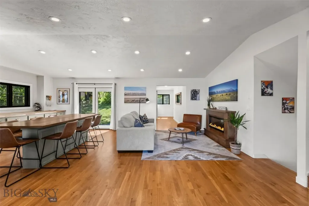 277 Hodgeman Canyon Bozeman MT 59718