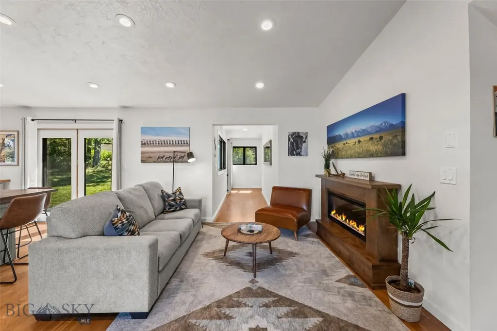 277 Hodgeman Canyon Bozeman MT 59718