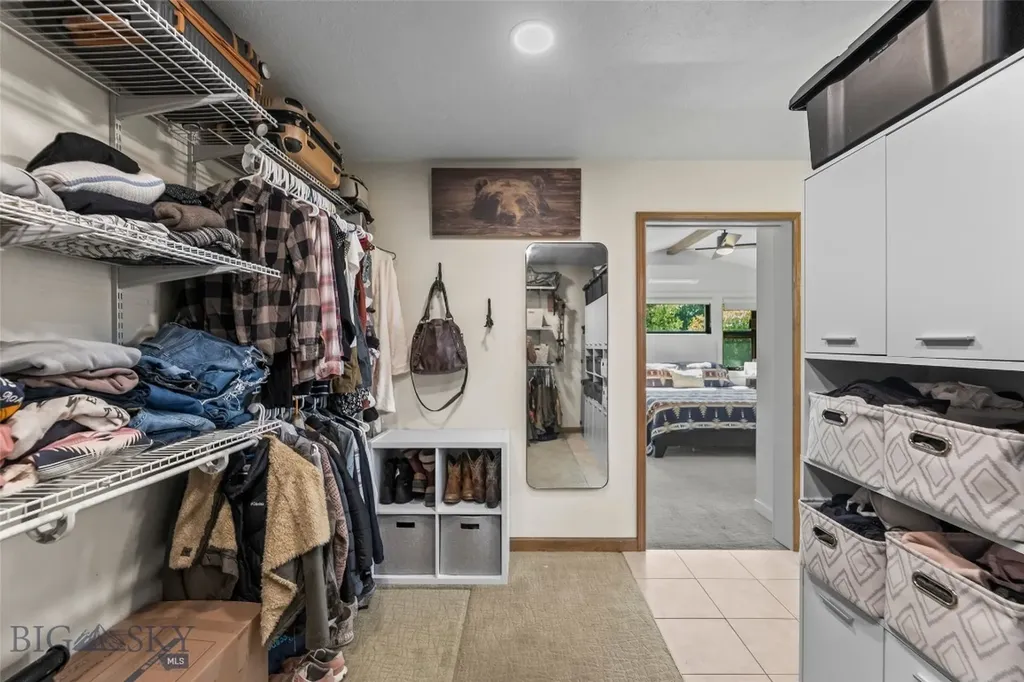 277 Hodgeman Canyon Bozeman MT 59718