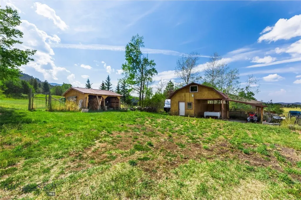 277 Hodgeman Canyon Bozeman MT 59718