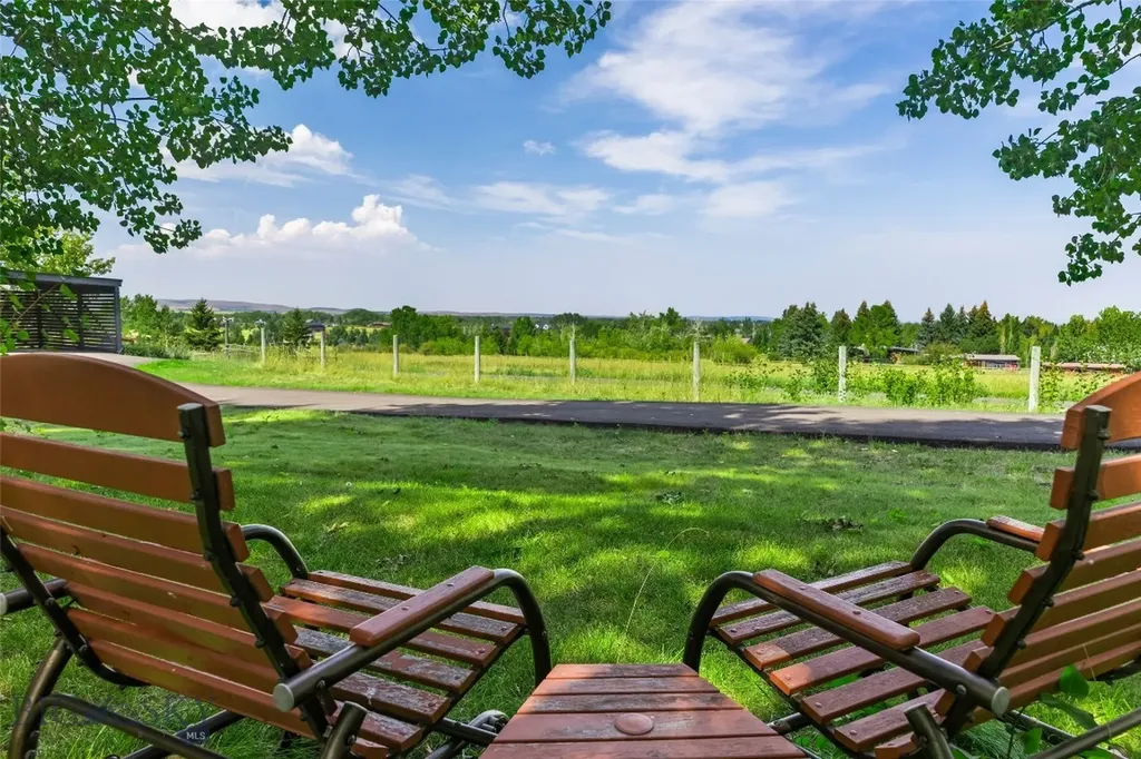 277 Hodgeman Canyon Bozeman MT 59718