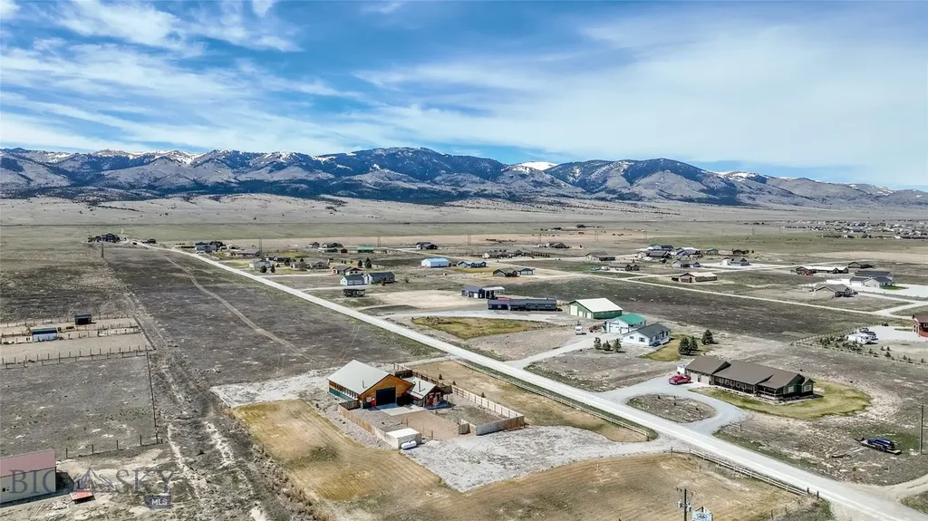 7 Grandview Loop Townsend MT 59644