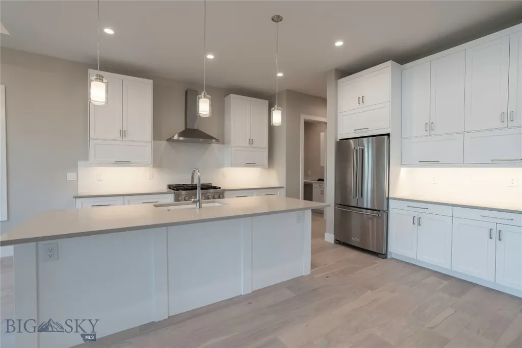 67 Creekbank Loop Bozeman MT 59718