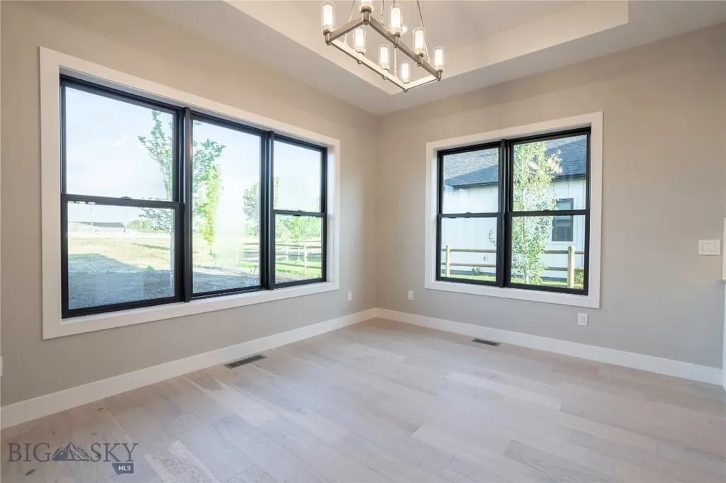 67 Creekbank Loop Bozeman MT 59718