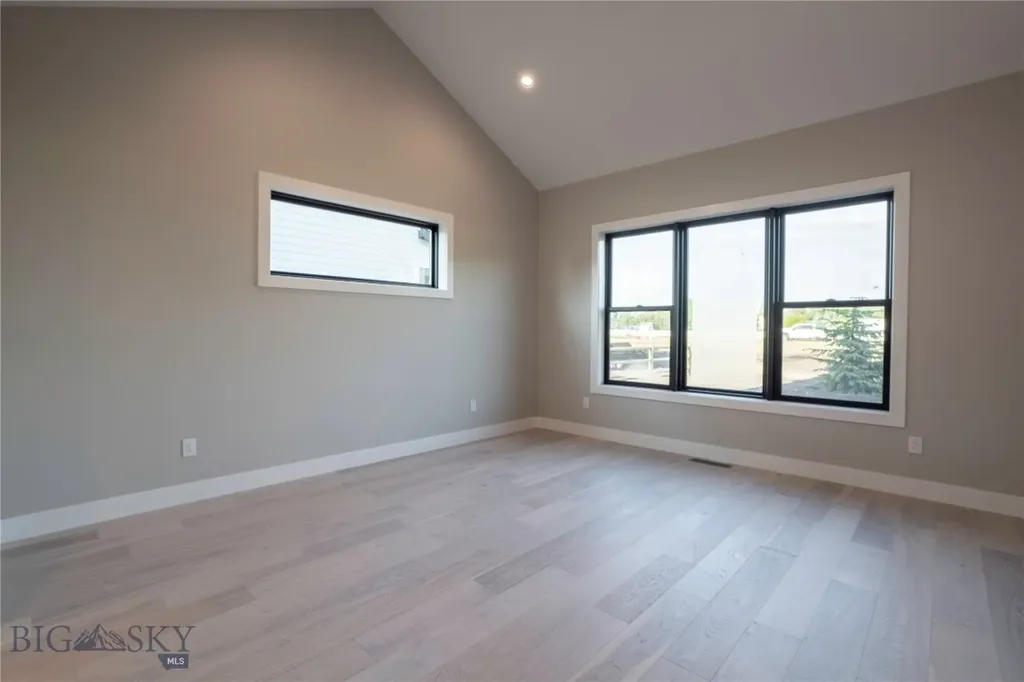67 Creekbank Loop Bozeman MT 59718