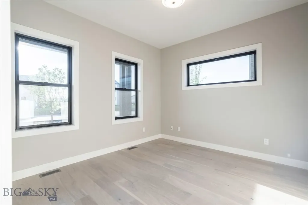 67 Creekbank Loop Bozeman MT 59718