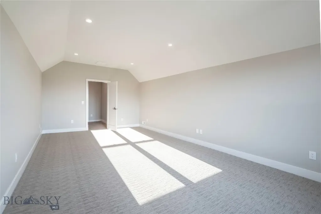 67 Creekbank Loop Bozeman MT 59718