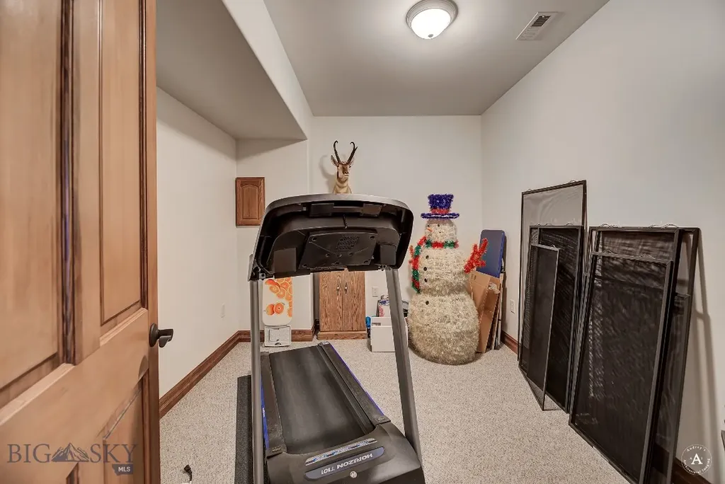 3173 Arabian Road Helena MT 59602