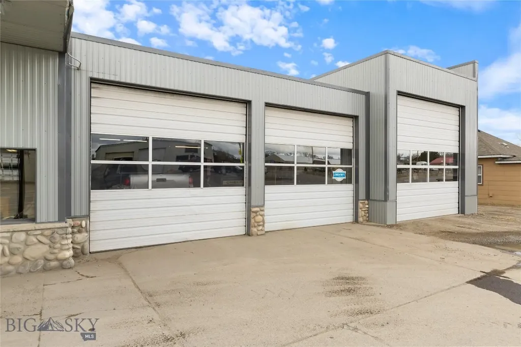301 1st Avenue N Clyde Park MT 59018