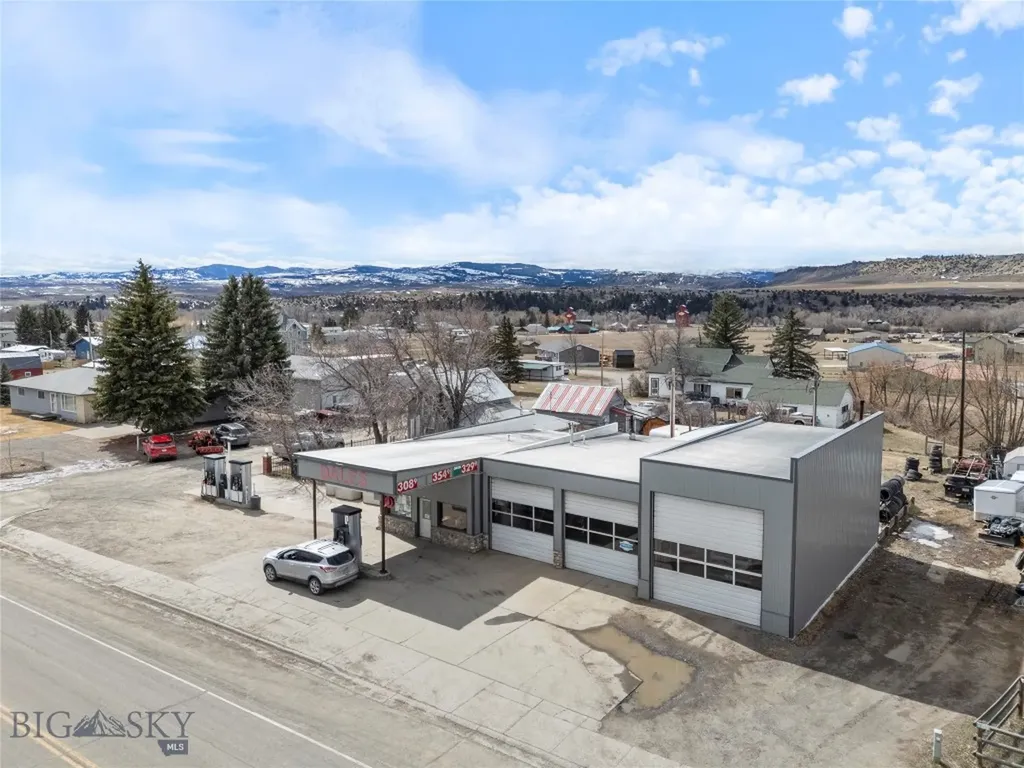 301 1st Avenue N Clyde Park MT 59018