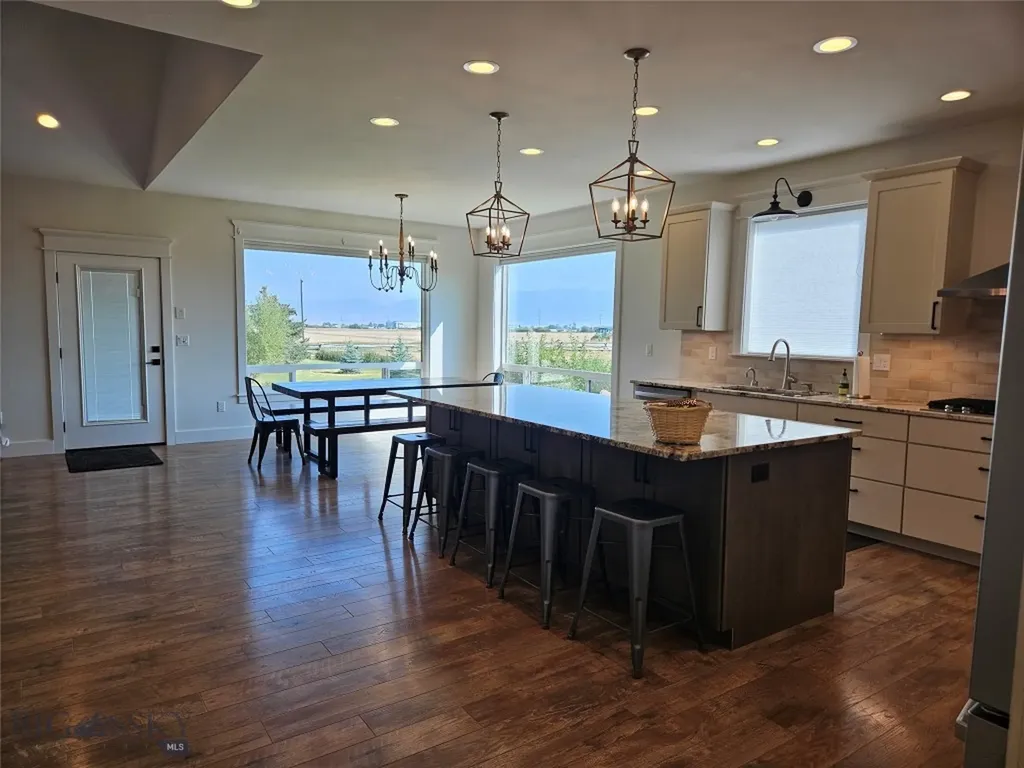 592 Stewart Loop Bozeman MT 59718