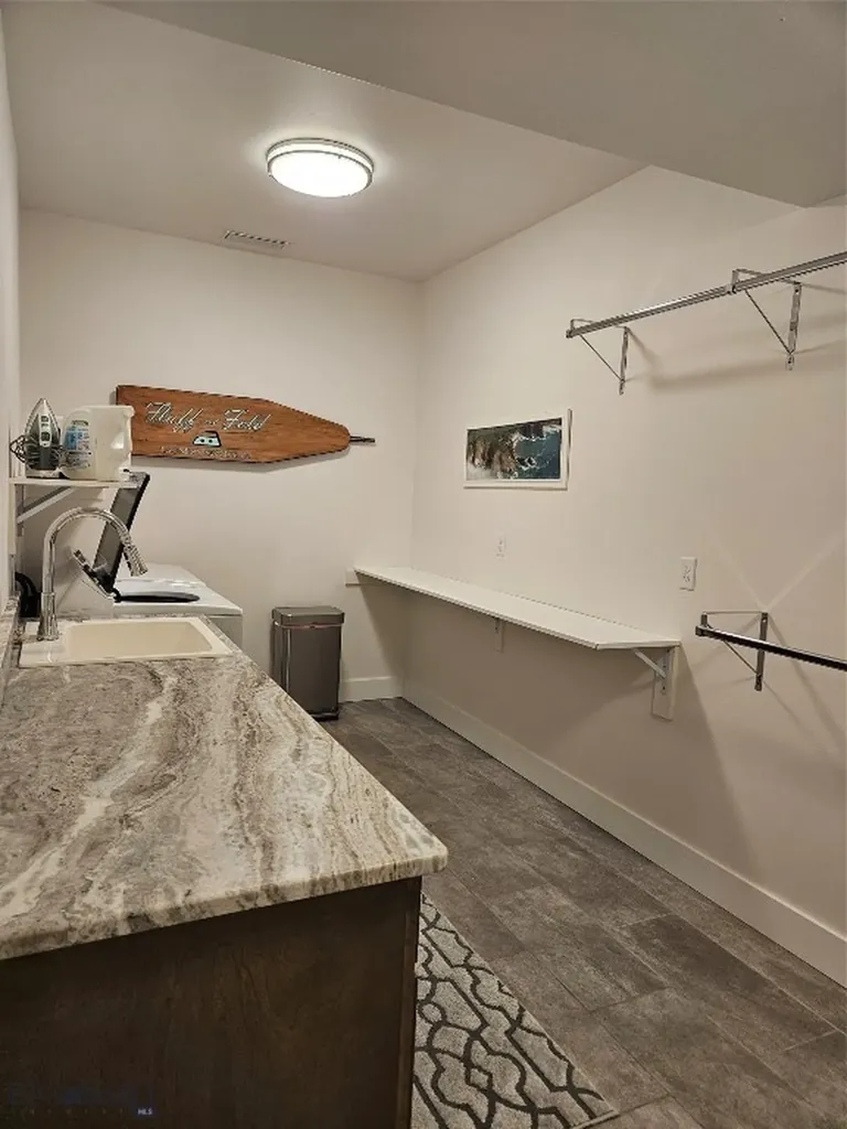 592 Stewart Loop Bozeman MT 59718