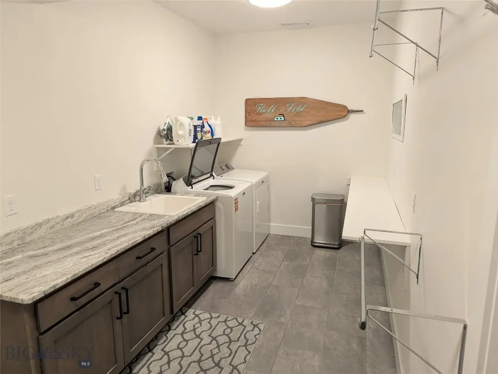 592 Stewart Loop Bozeman MT 59718