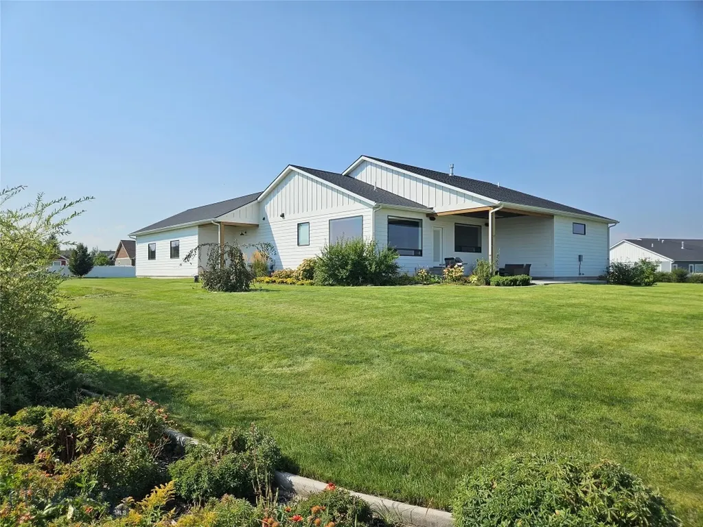 592 Stewart Loop Bozeman MT 59718