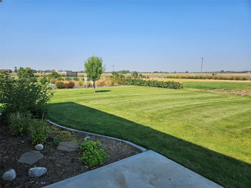 592 Stewart Loop Bozeman MT 59718