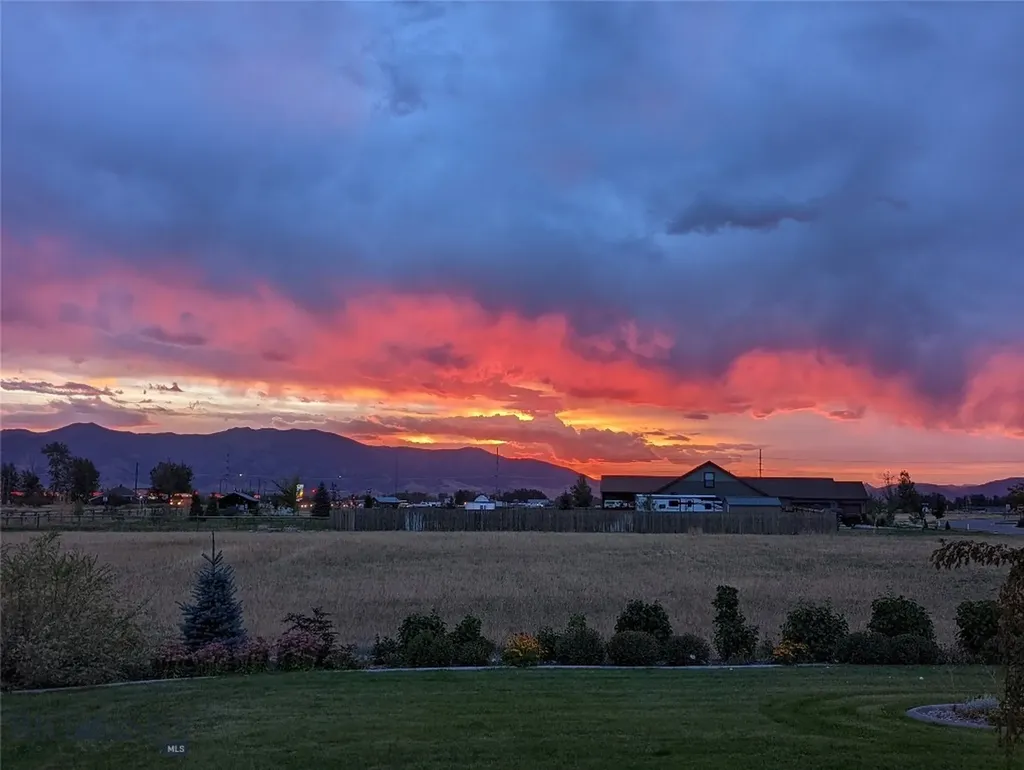 592 Stewart Loop Bozeman MT 59718