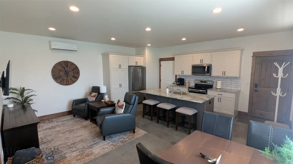 592 Stewart Loop Bozeman MT 59718