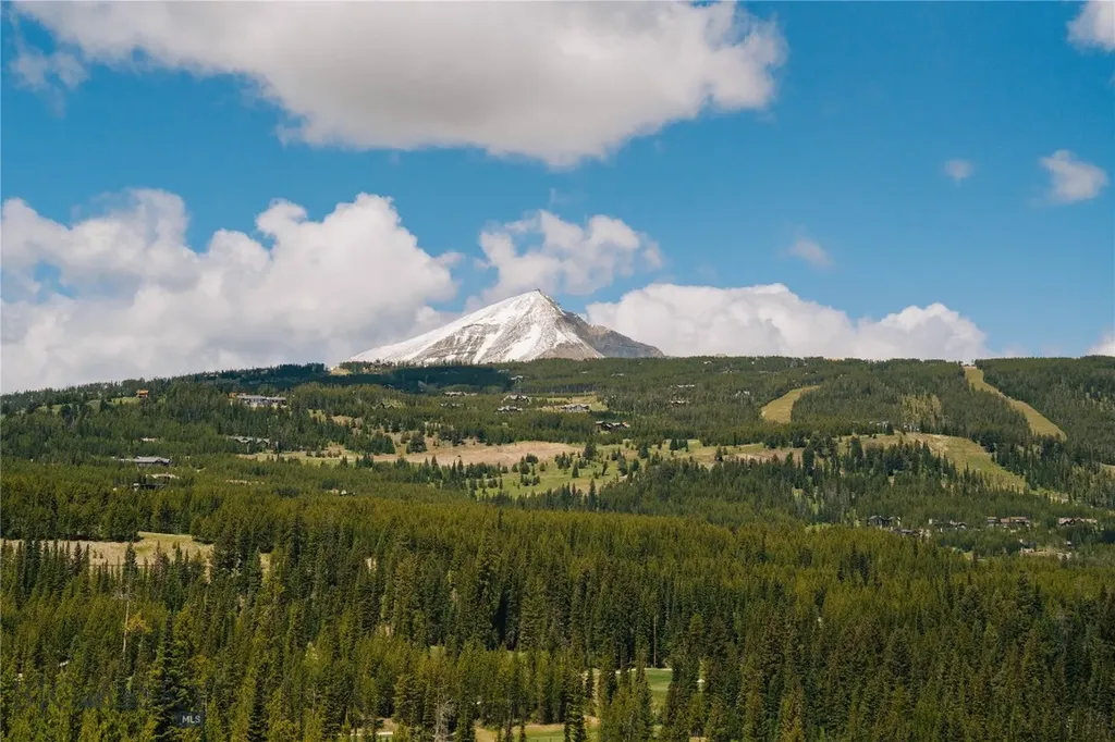 299 Inspiration Point Road Big Sky MT 59716