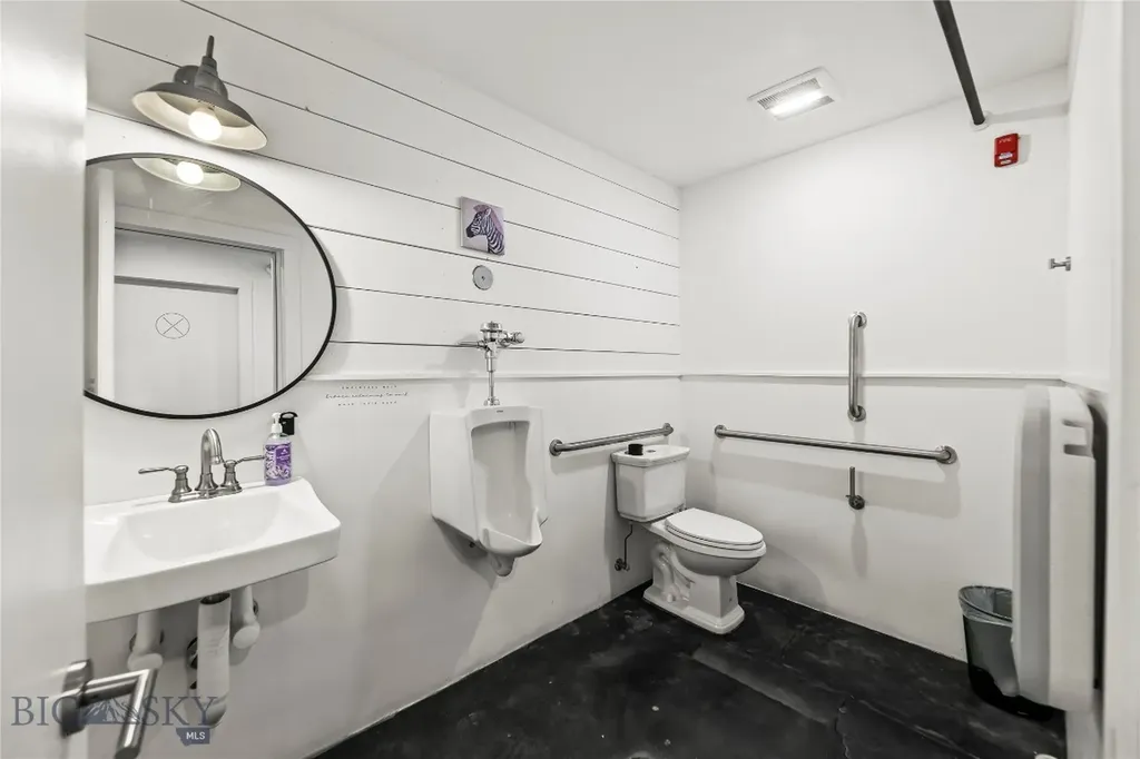 114 E Main Manhattan MT 59741
