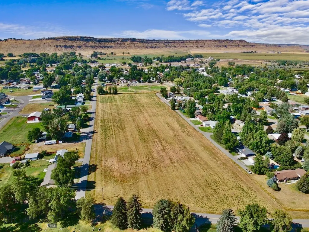 522 3rd Street SW Park City MT 59063
