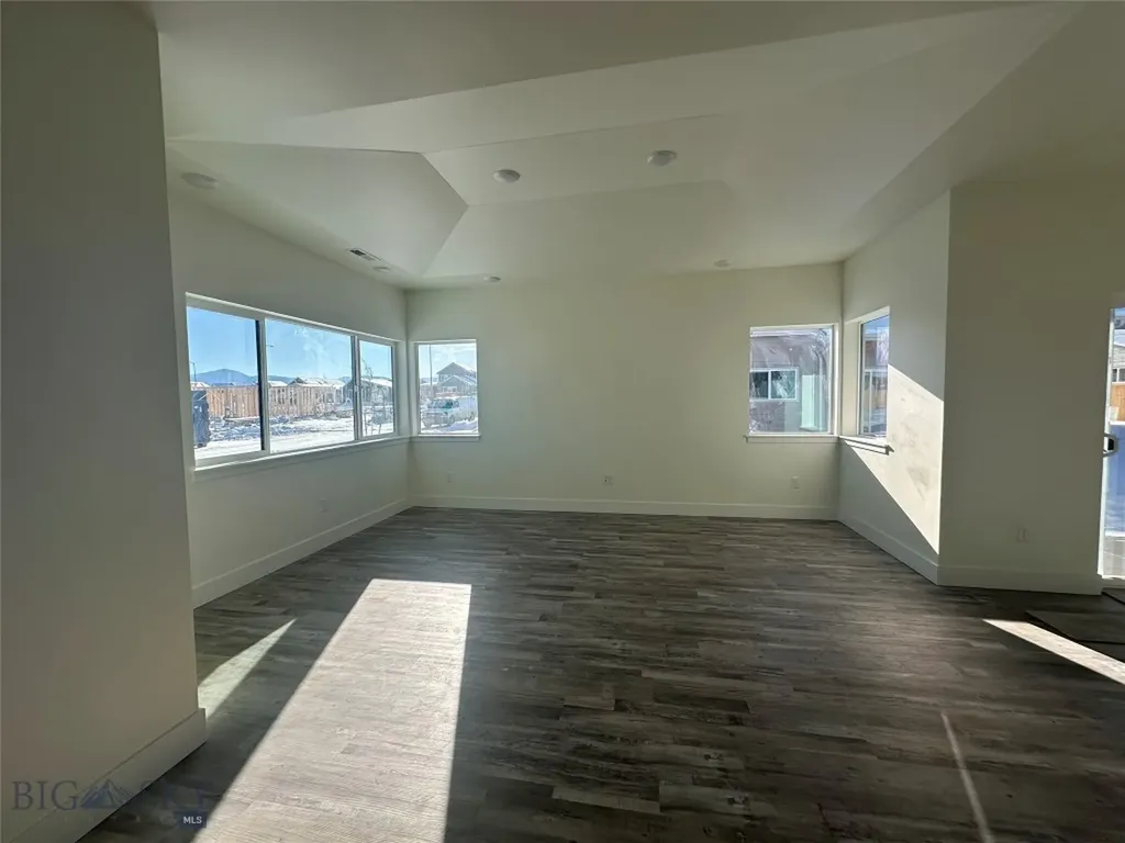 21 N Reliance Avenue Bozeman MT 59718