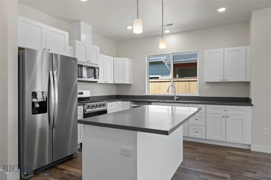 17 N Reliance Avenue Bozeman MT 59718