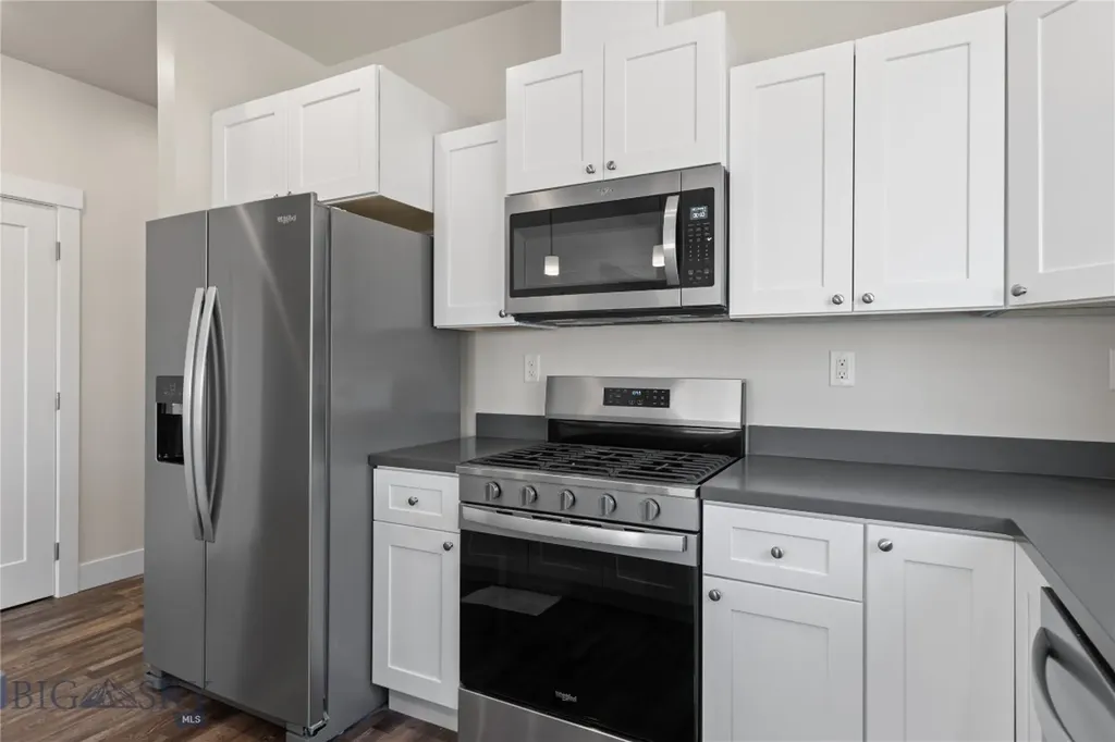 17 N Reliance Avenue Bozeman MT 59718