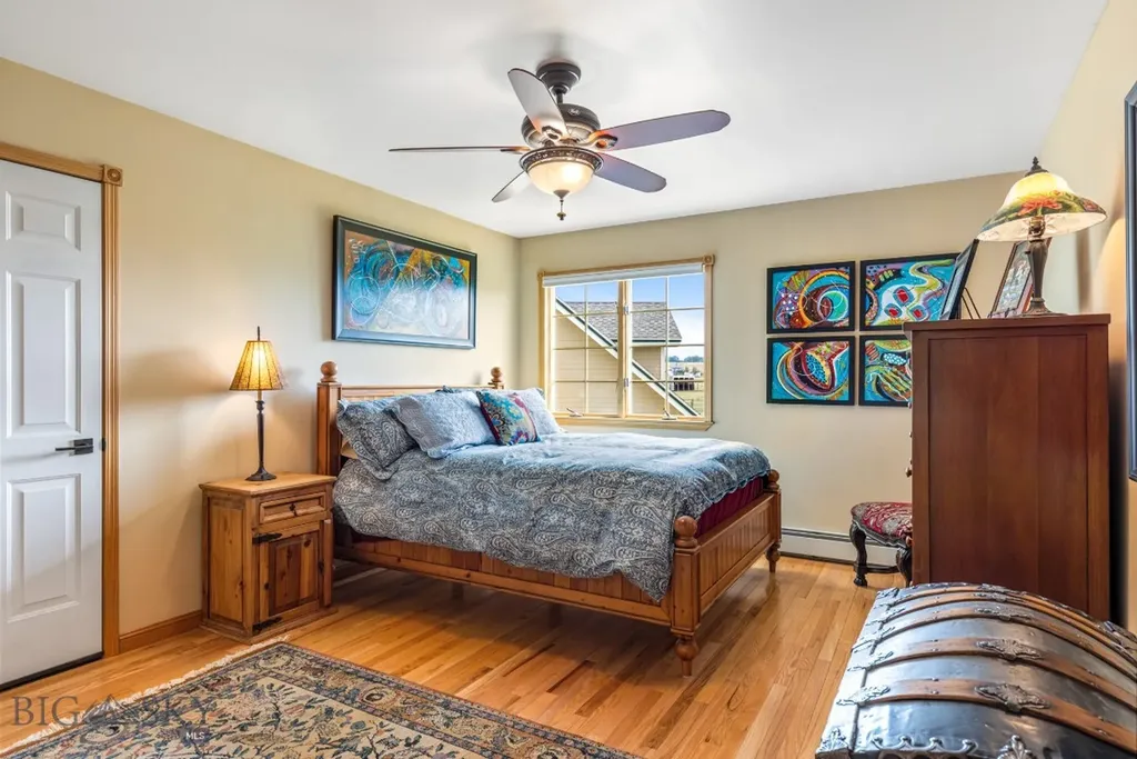 11400 Gooch Hill Road Gallatin Gateway MT 59730