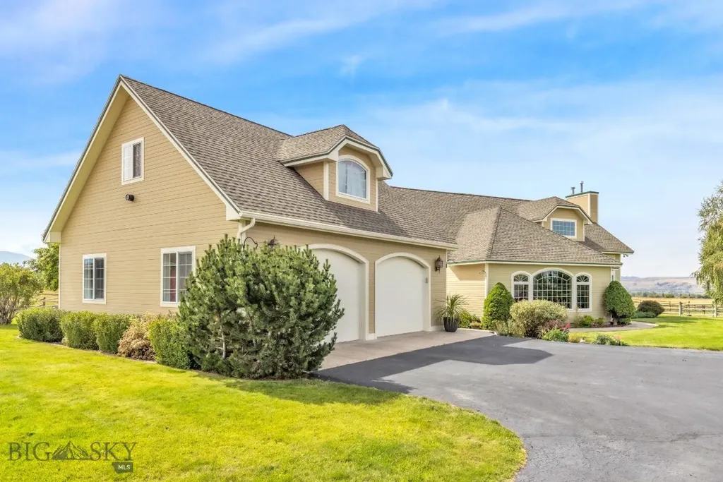 11400 Gooch Hill Road Gallatin Gateway MT 59730