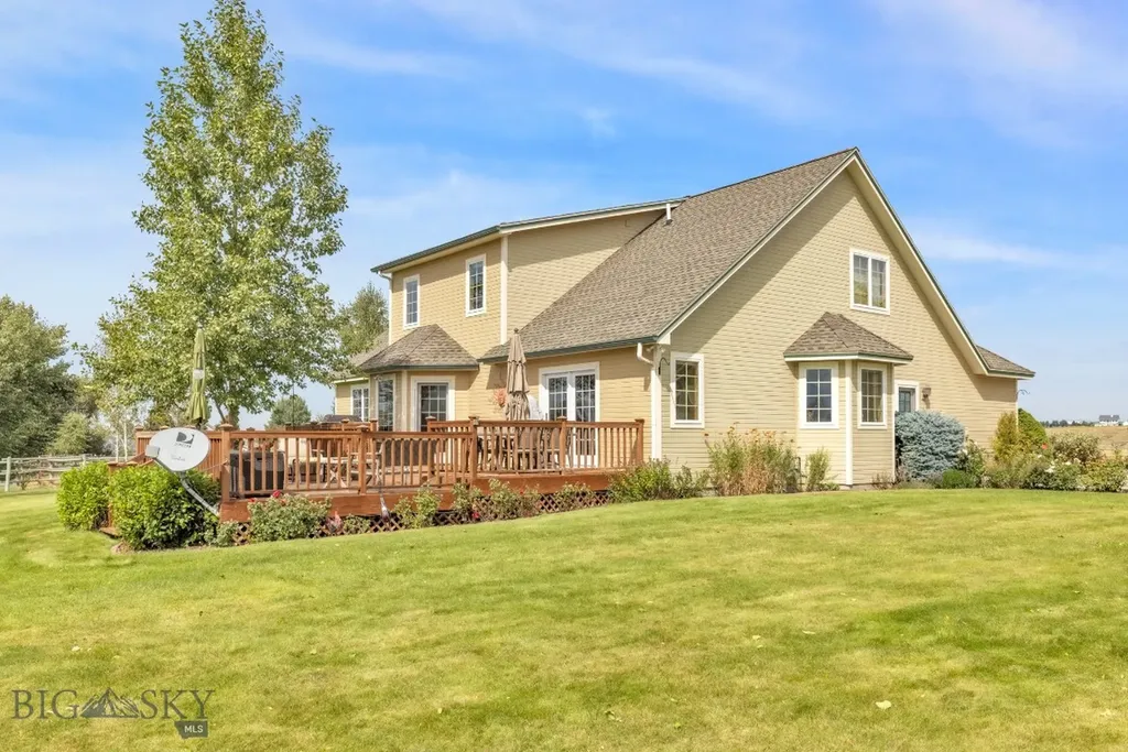 11400 Gooch Hill Road Gallatin Gateway MT 59730