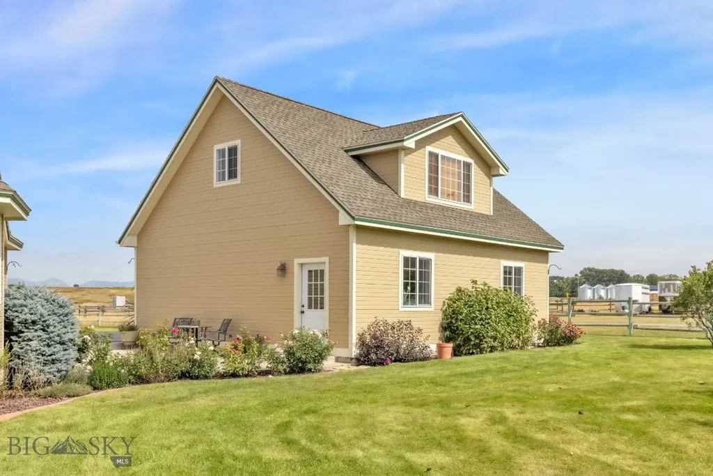 11400 Gooch Hill Road Gallatin Gateway MT 59730