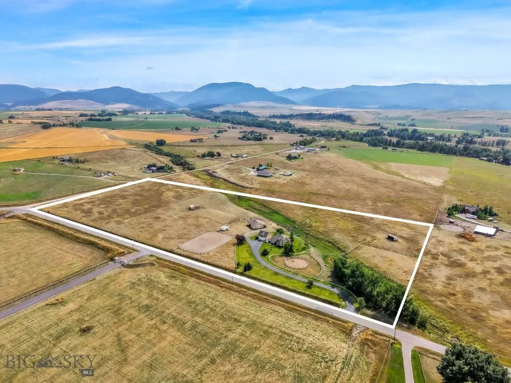 11400 Gooch Hill Road Gallatin Gateway MT 59730