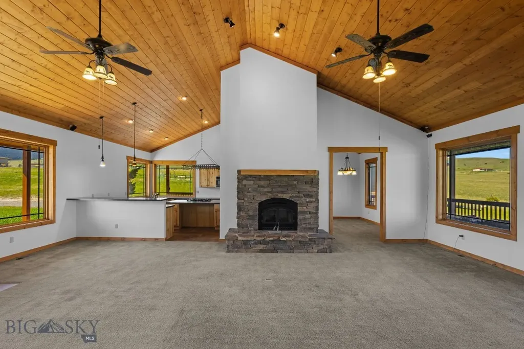 15 Painted Lance Trail Livingston MT 59047