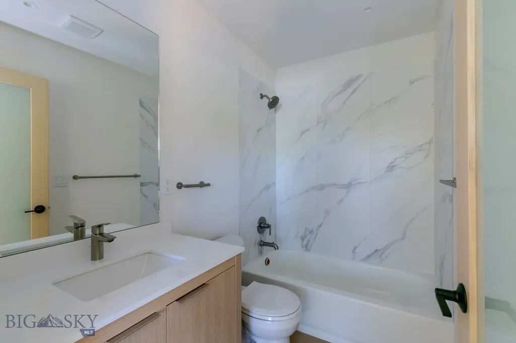 504 S H Street Livingston MT 59047