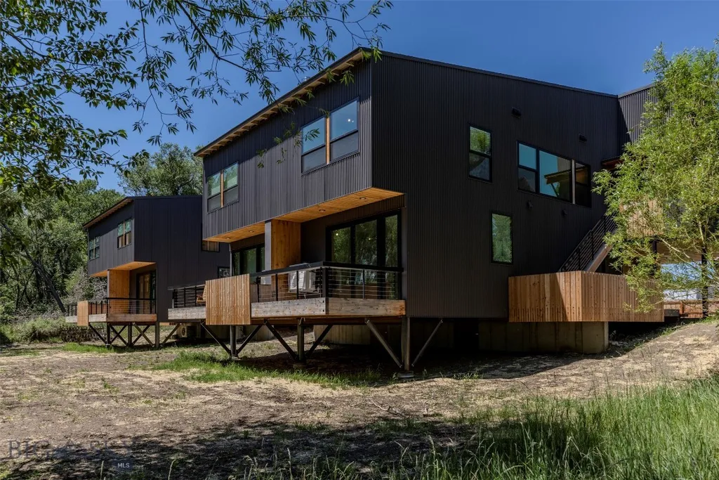 504 S H Street Livingston MT 59047