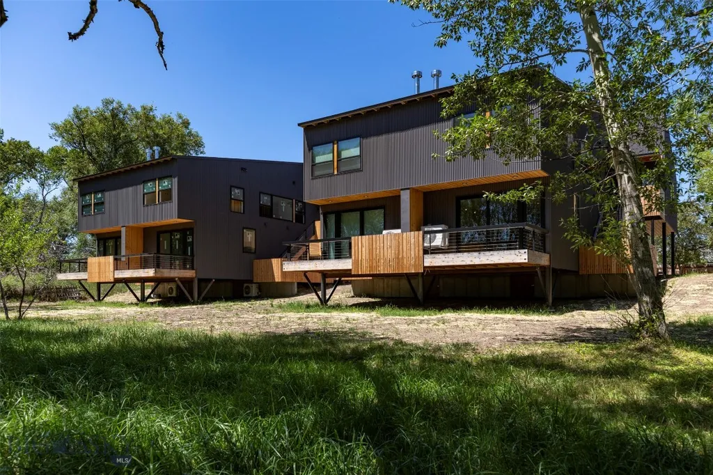 504 S H Street Livingston MT 59047