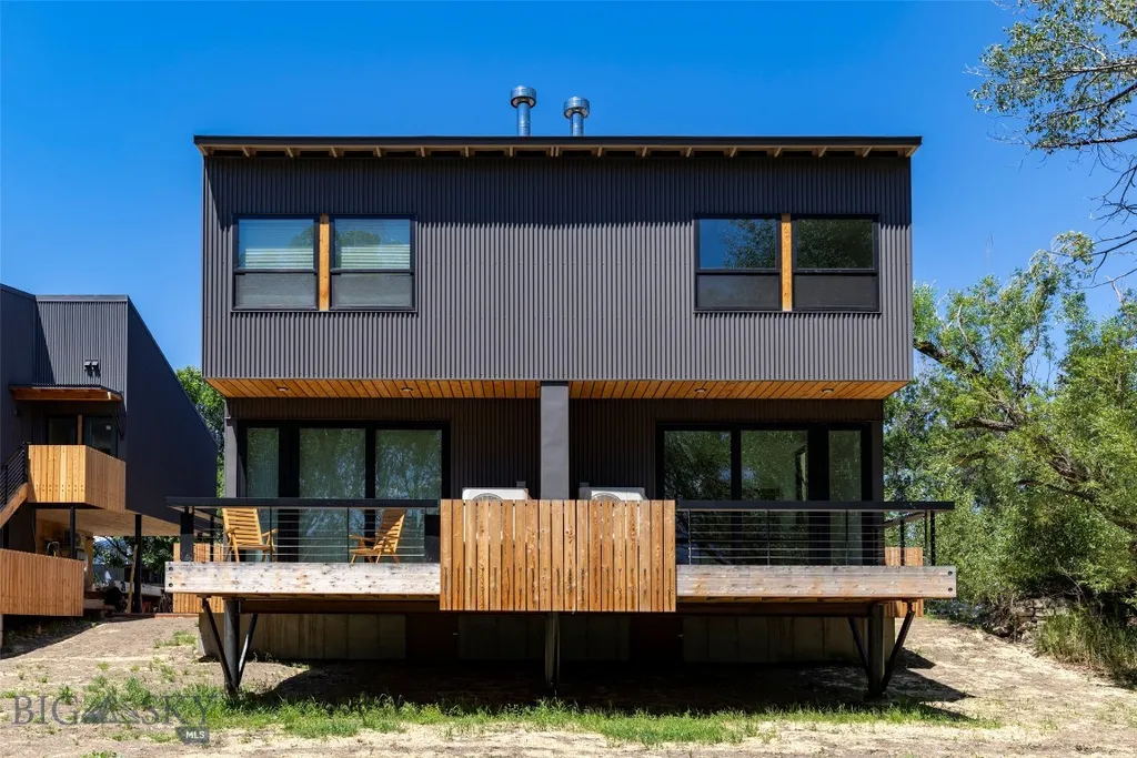 504 S H Street Livingston MT 59047