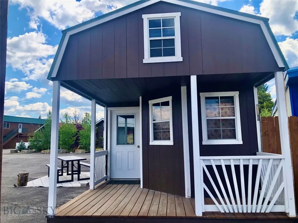 132 N Electric Street West Yellowstone MT 59758