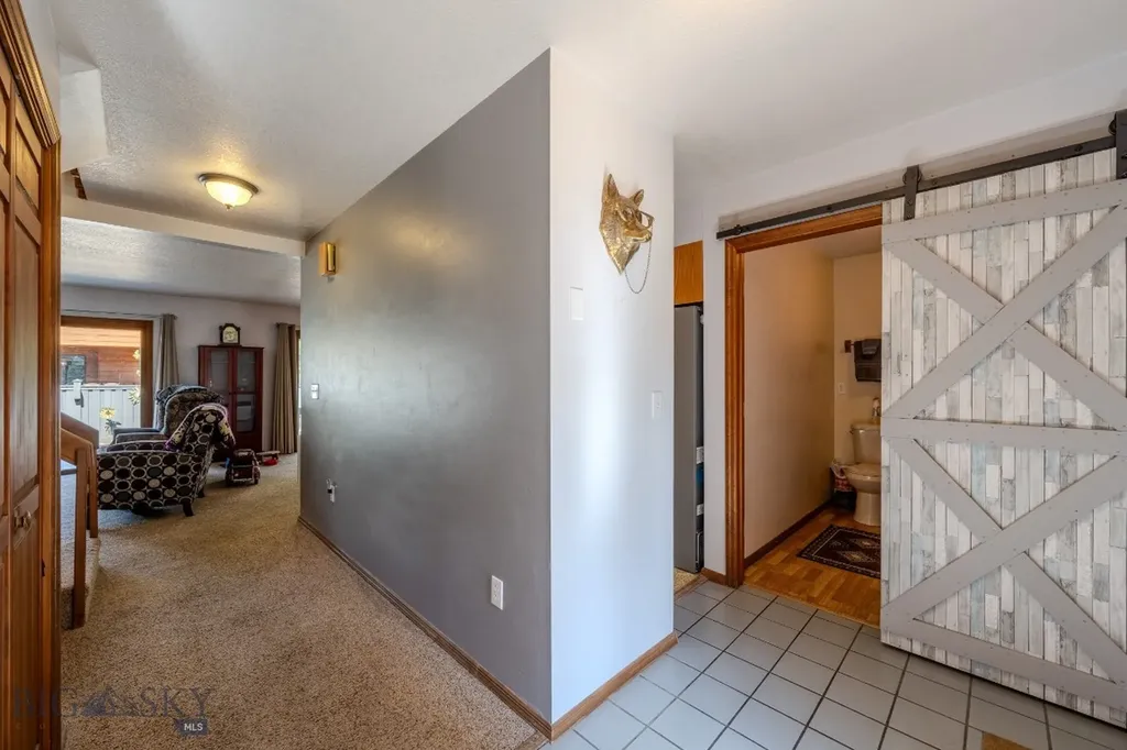 509 Gallatin Avenue West Yellowstone MT 59758