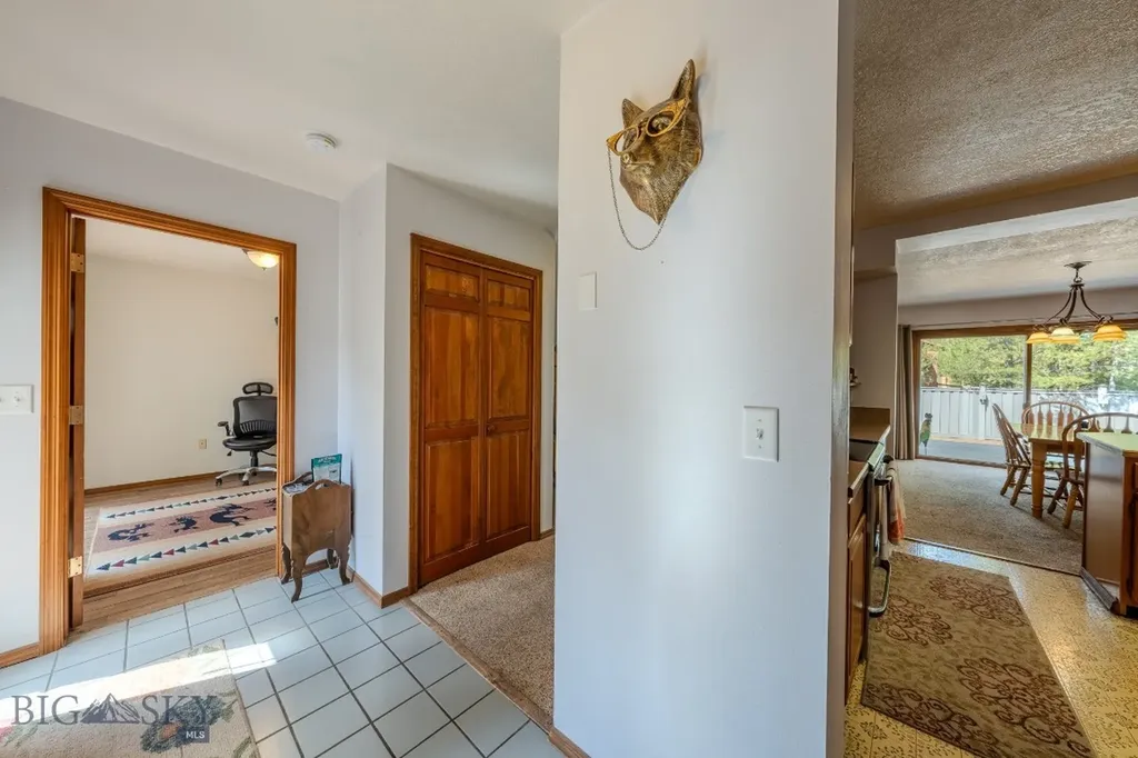 509 Gallatin Avenue West Yellowstone MT 59758