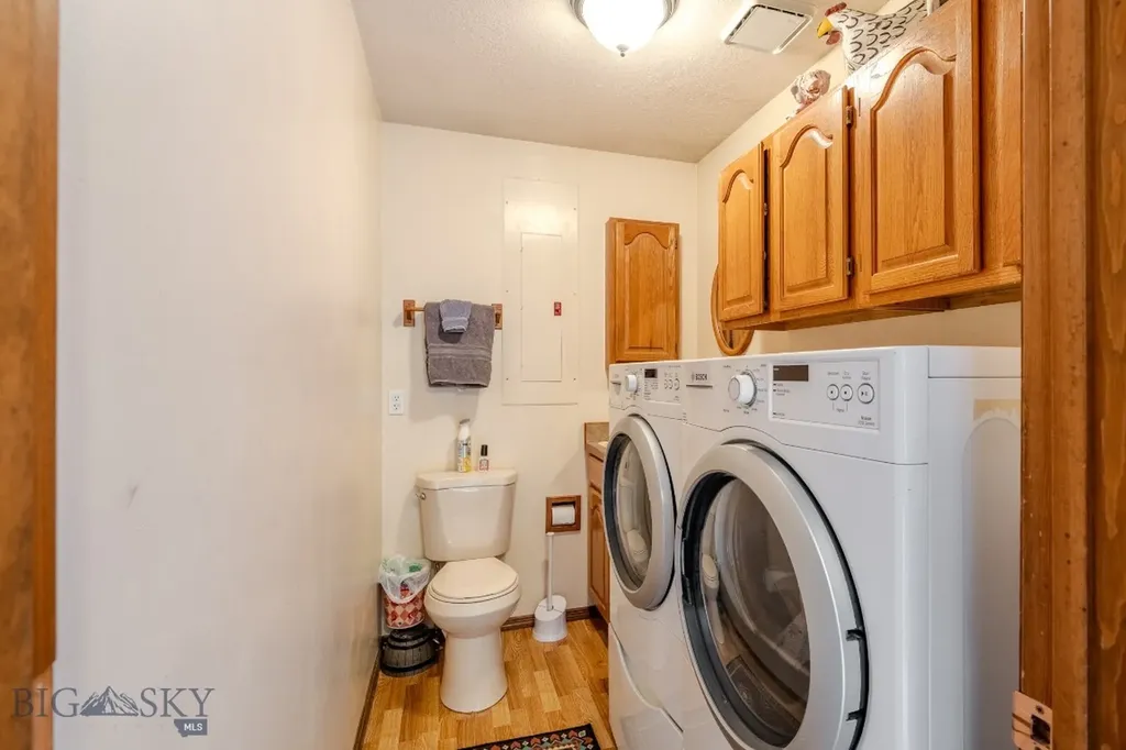 509 Gallatin Avenue West Yellowstone MT 59758