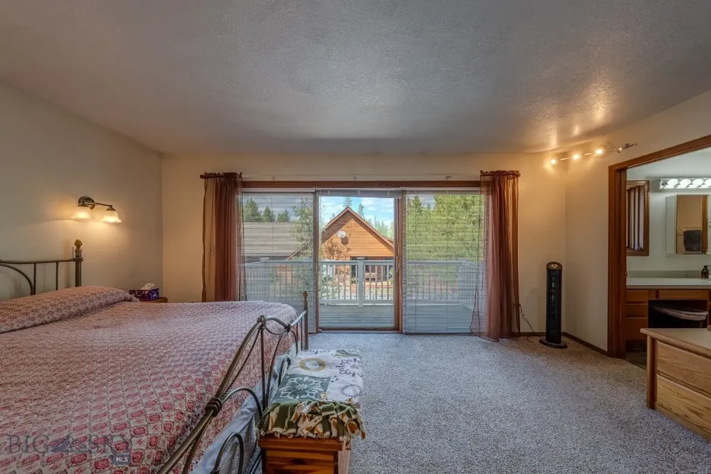 509 Gallatin Avenue West Yellowstone MT 59758